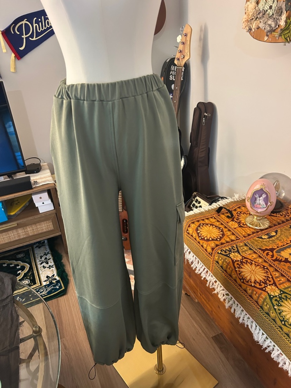 Zara Light Olive Green Cargo Joggers